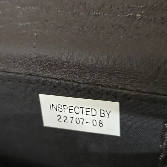 Vintage 2008 Fossil Brown Vinyl Crossbody Purse - Picture 8 of 15